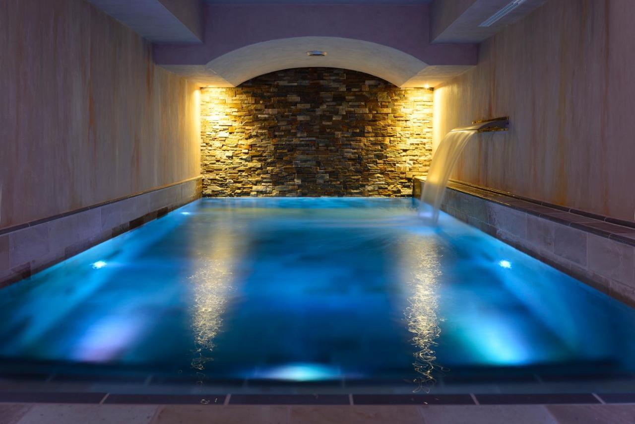 Ville Sull'Arno Флоренция Экстерьер фото The swimming pool at the hotel