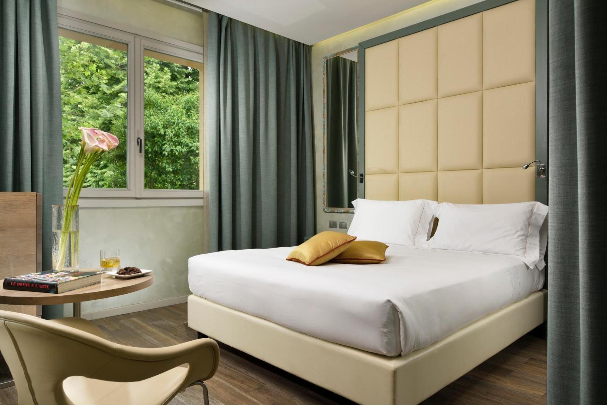 Ville Sull'Arno Флоренция Экстерьер фото A room at the hotel