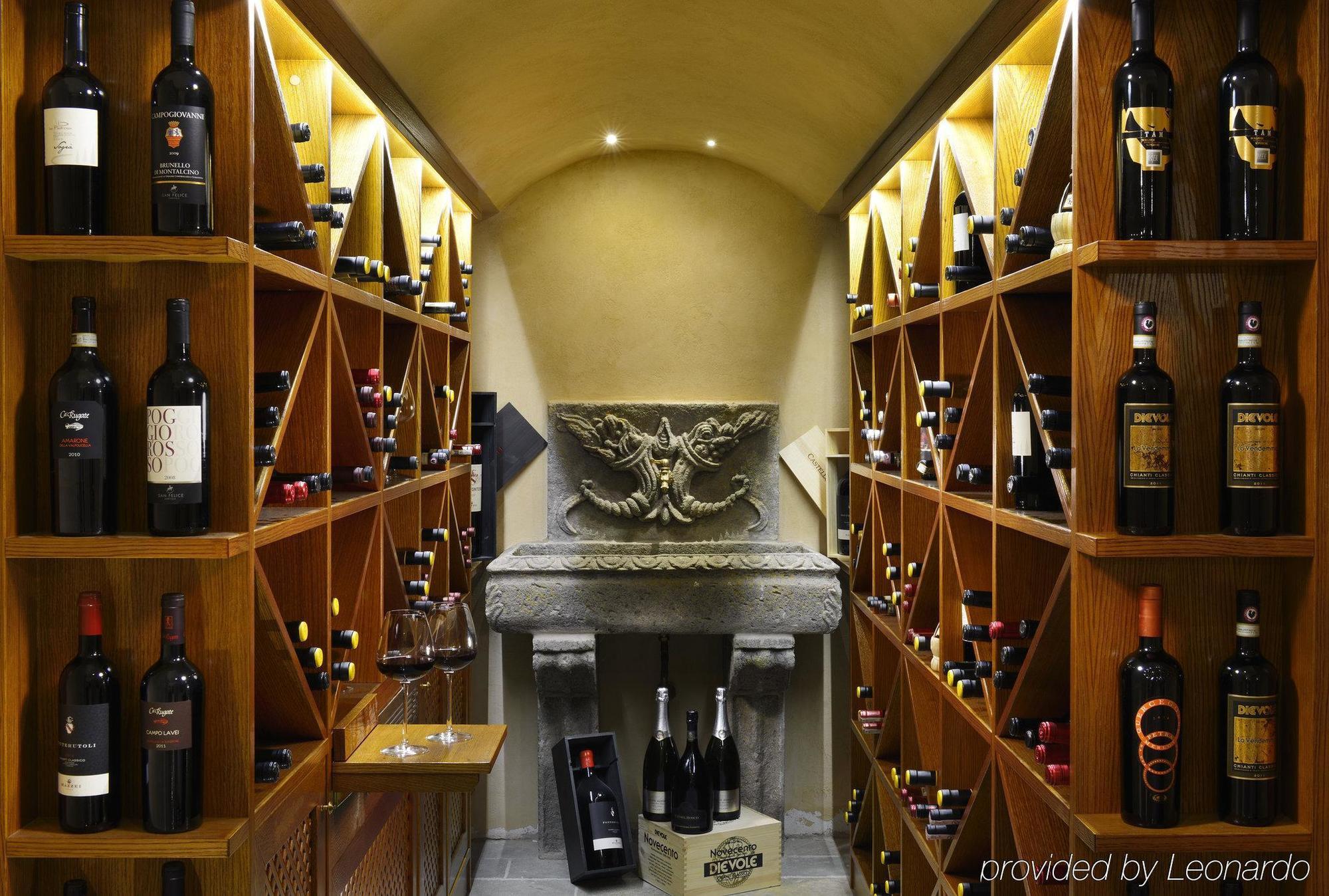 Ville Sull'Arno Флоренция Экстерьер фото Wine cellar