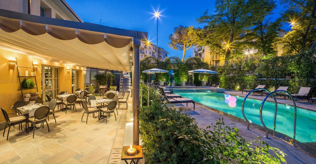 Ville Sull'Arno Флоренция Экстерьер фото The hotel's pool
