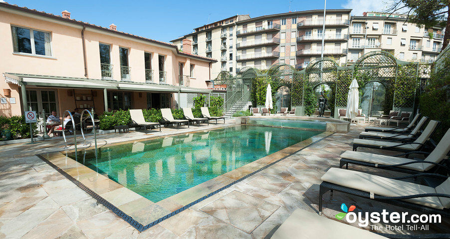 Ville Sull'Arno Флоренция Экстерьер фото The pool of the hotel